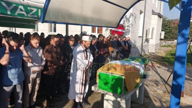 Hatice Bayrak defnedildi