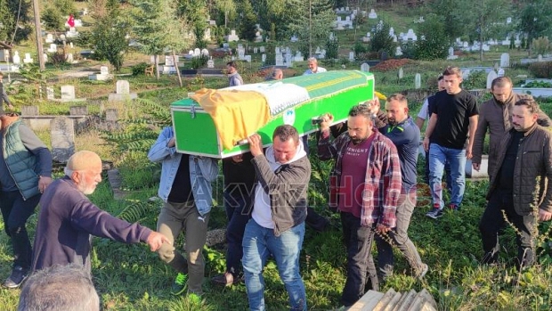 Hatice Bayrak defnedildi