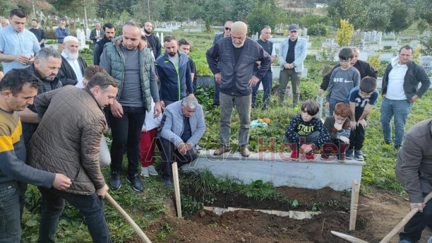 Hatice Bayrak defnedildi