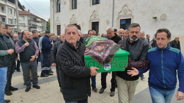Hazder Dizdaroğlu defnedildi