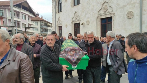 Hazder Dizdaroğlu defnedildi