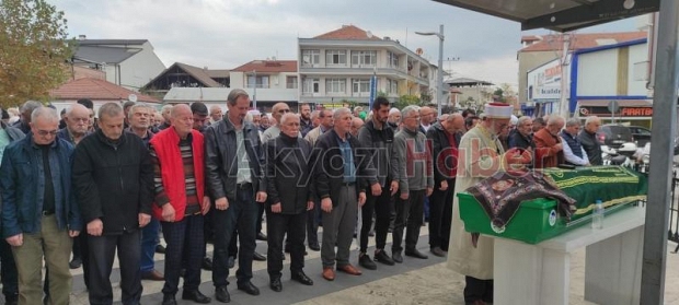 Hazder Dizdaroğlu defnedildi
