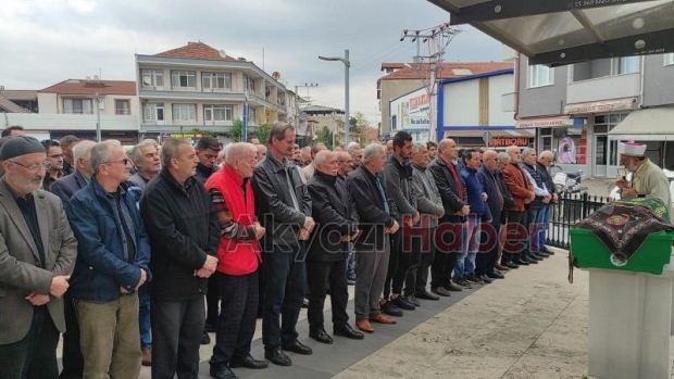Hazder Dizdaroğlu defnedildi