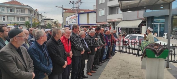 Hazder Dizdaroğlu defnedildi