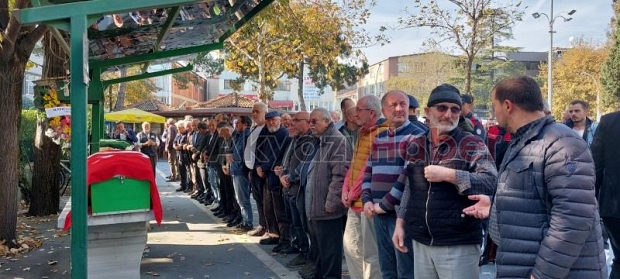 Şehit annesi dualarla son yolculuğuna uğurlandı
