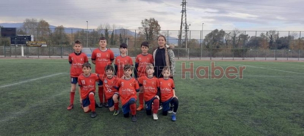 Akyazı'da futbol turnuvası düzenlendi