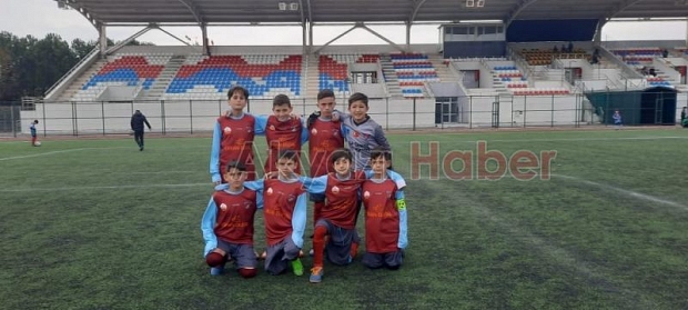 Akyazı'da futbol turnuvası düzenlendi