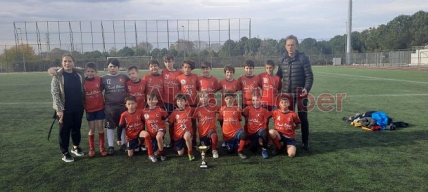 Akyazı'da futbol turnuvası düzenlendi