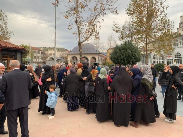 Umre  Kafilesi Yola Çıktı