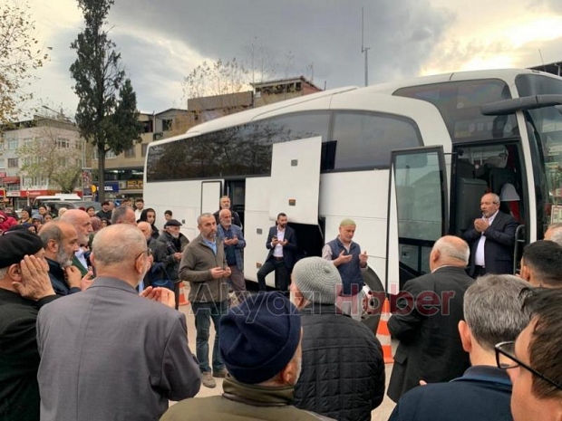 Umre  Kafilesi Yola Çıktı