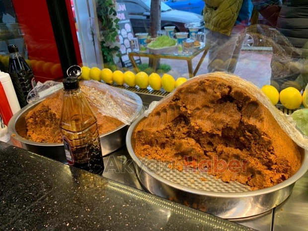 Tadı Başka Çiğ Köfte Hizmete Başladı