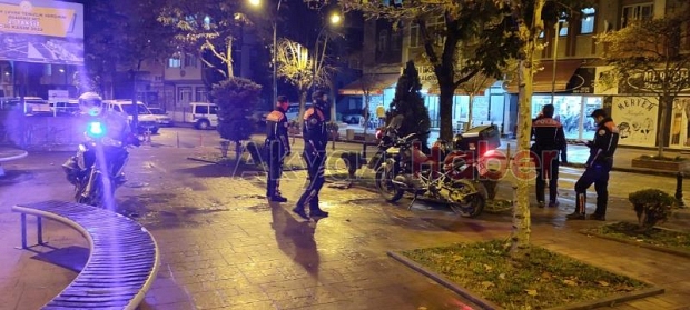 Sakarya polisinden parklar ve metruk evlere yönelik uygulama