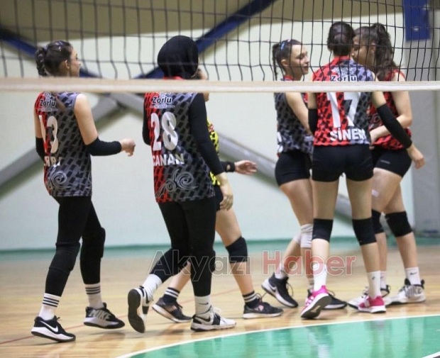 Alaağaçspor A ve B Voleybol takımlarında hedef şampiyonluk