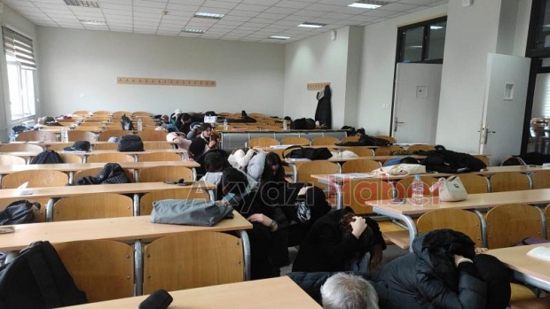 Afad Akyazı'da Çök Kapan Tutun tatbikatı gerçekleştirdi