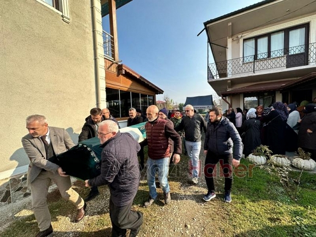 Rabia Uğur defnedildi 