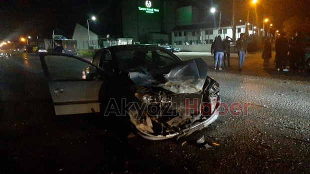 Akyazı'da kaza: 4 yaralı