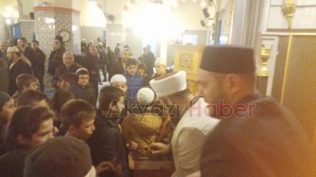 Baba Oğul Aynı Safta