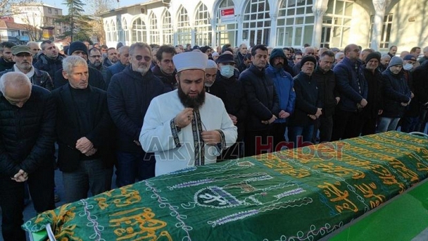 Ayşe Kopyaoğlu dualarla defnedildi