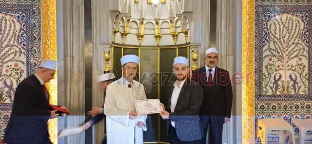 Akyazı'da Ezanı Güzel Okuma Kursu'nun kapanış programı yapıldı