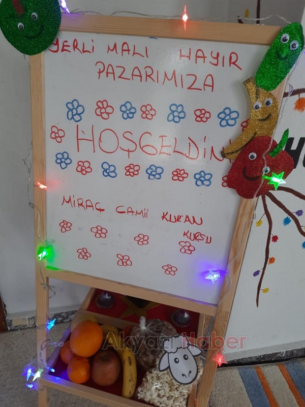 Miraç Camii'nde yerli malı temalı hayır pazarı