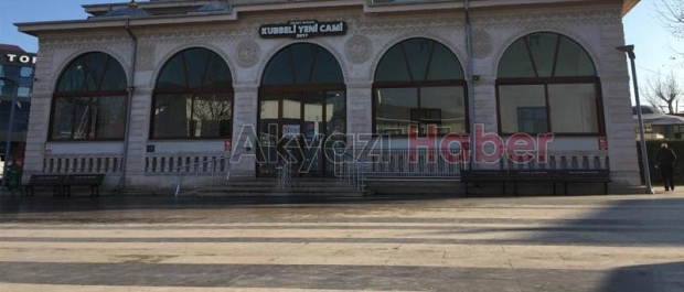 Kubbeli Yeni Camii'nde kış bakımı yapıldı