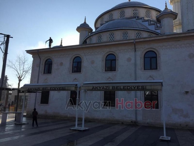 Kubbeli Yeni Camii'nde kış bakımı yapıldı