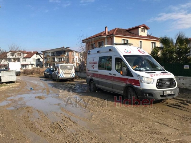 Terasta çalışırken düştü