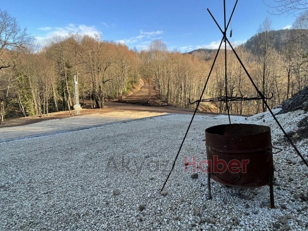 Güzlek Kızak Şenliği alanı hazırlandı