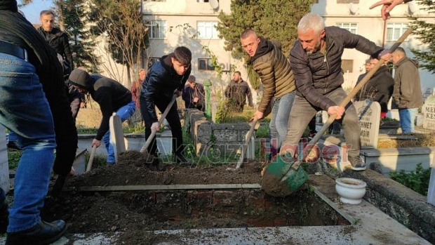 Dursun Bayraktar defnedildi