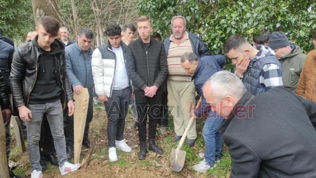 Kazada ölen Oğuzhan toprağa verildi