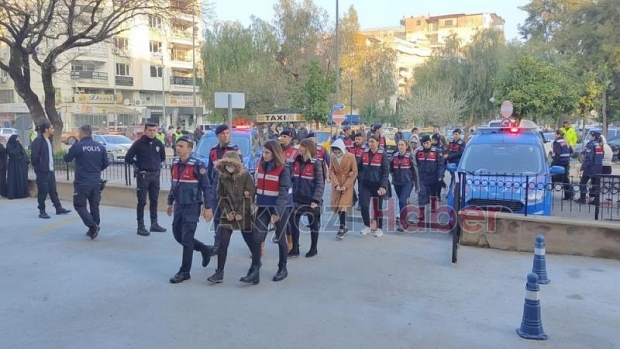 Devre mülk dolandırıcılığı operasyonunda 30 kişiye tutuklama