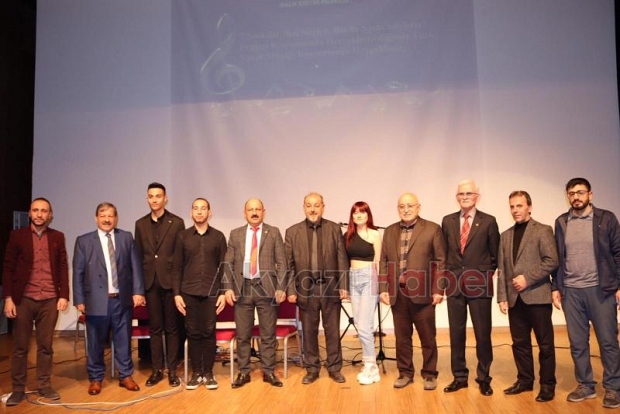 Akyazı'da Türk sanat müziği konseri