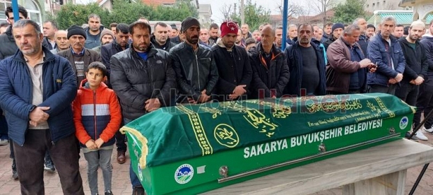 Evde kalbi duran Kerem Ertuğrul defnedildi