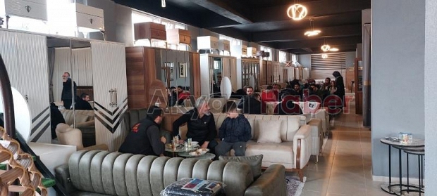  Bahçe ve Ofis Mobilyaları Mağazası Emin Home açıldı 