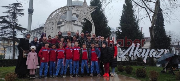 Akyazı Altınordu Futbol Okulu Sporcuları İzmir'de