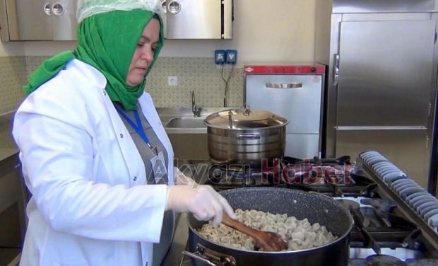 Sakarya'da 43 bin öğrenciye ücretsiz yemek verilecek