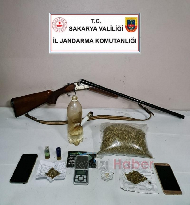 Akyazı’da uyuşturucu satılan çiftliğe baskın