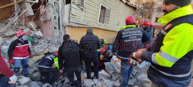 Büyükşehir Belediyesi tüm ekipleriyle afet bölgesinde 