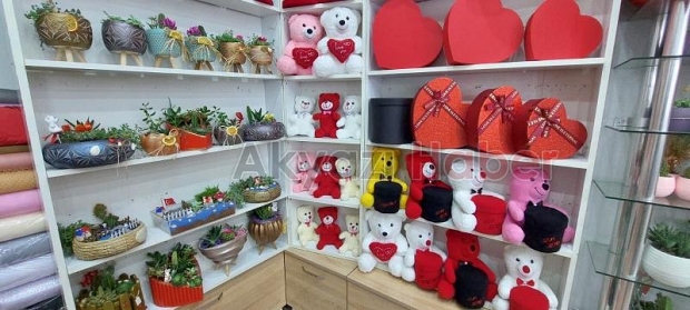 Miray Çiçekçilik: Tek kırmızı gül 19.90 TL
