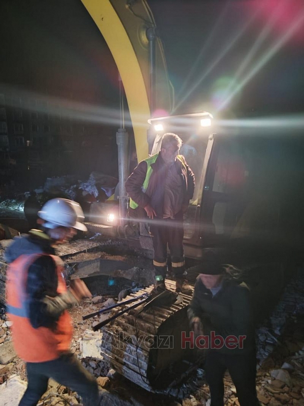 Akyazı'dan depremzedelerin yardımına koşmuşlardı, yaşadıklarını anlattılar