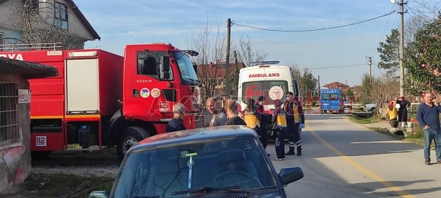 Akyazı'da bir evde çıkan yangında 72 yaşındaki yaşlı adam yaşamını yitirdi