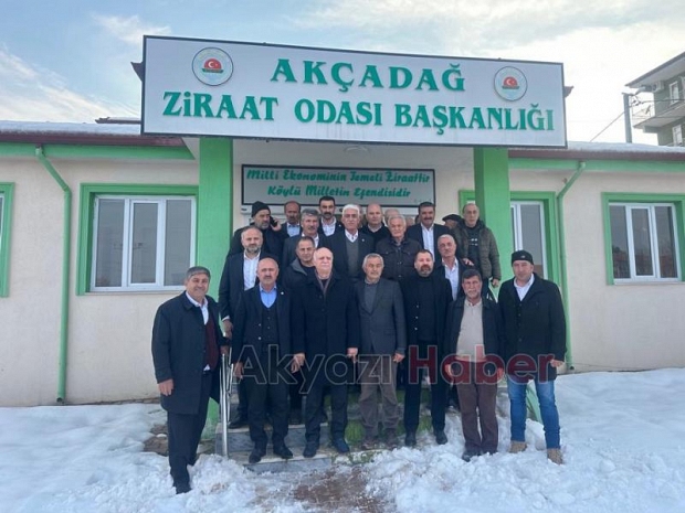 Bayraktar, depremzede çiftçileri ziyaret etti