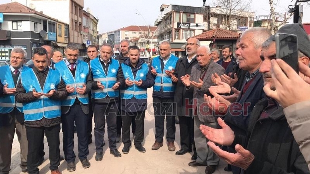 Deprem bölgesine 2 tır yardım malzemesi gönderildi