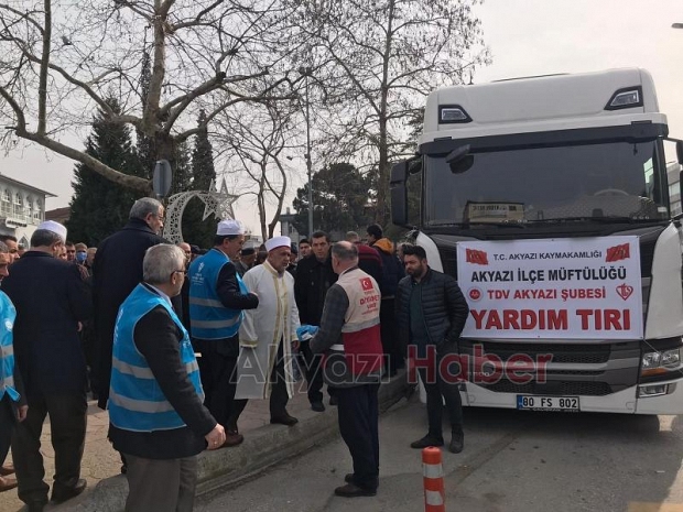 Deprem bölgesine 2 tır yardım malzemesi gönderildi