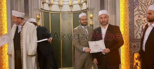 Akyazı'da Ezanı Güzel Okuma Kursu kapanış programı yapıldı