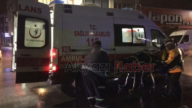 Otomobille çarpışan motosikletli yaralandı