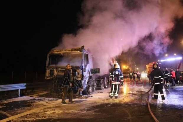 Deprem bölgesine iş makinesi götürüyordu, küle döndü