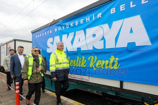 Büyükşehirin hazırladığı 250 konteyner deprem bölgesine gönderildi