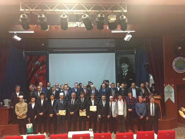 Akyazılı öğrenciler gururlandırdı