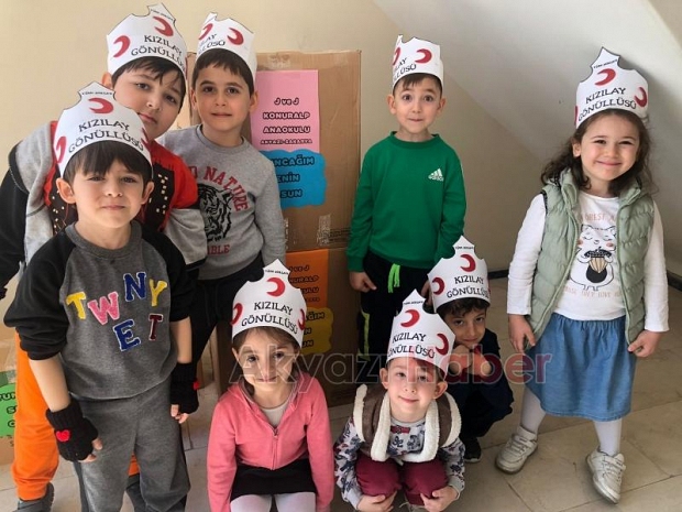 Konuralp Anaokulu'ndan depremzede çocuklar için anlamlı yardım